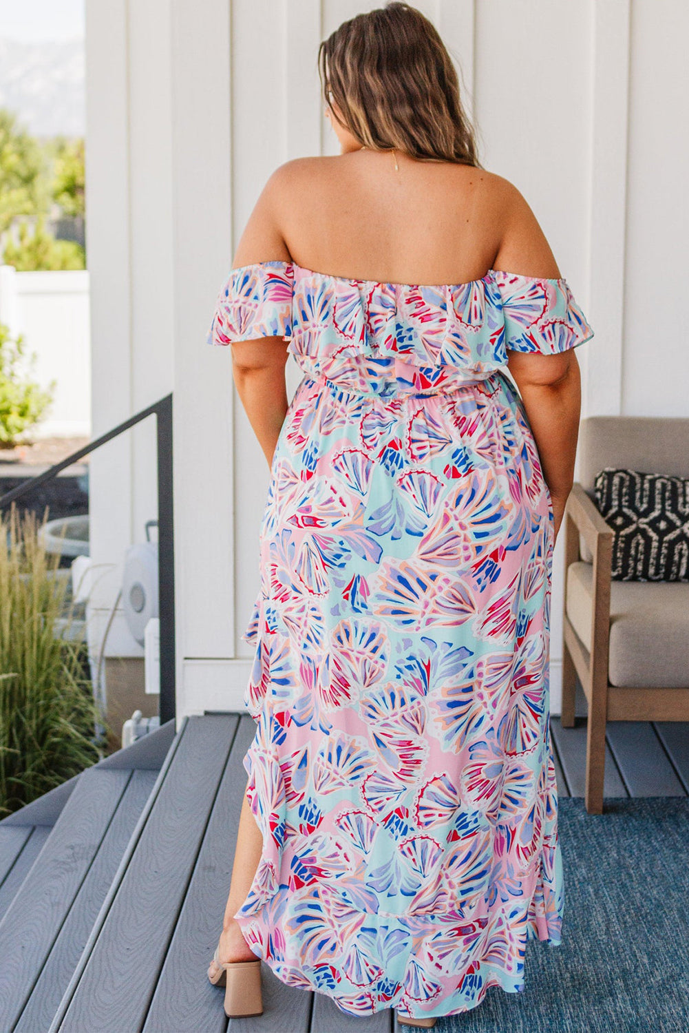 Pink Sea Shell Print Ruffled Sleeve Plus Size Maxi Dress