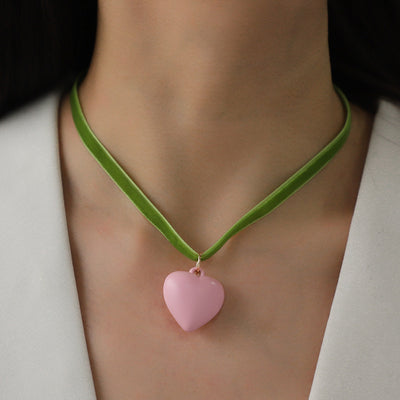 Love Peach Fresh Temperament Necklace