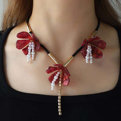Acrylic Pearl Velvet Necklace